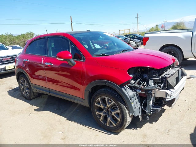 ZFBCFYCT0GP329197 Fiat 500x Trekking