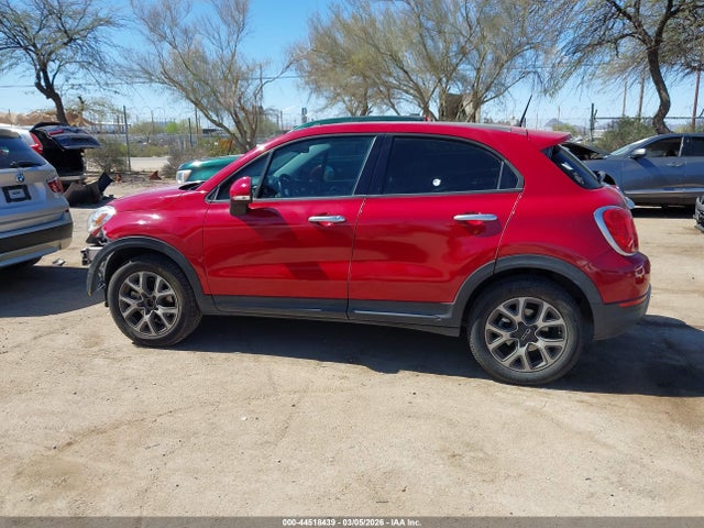 ZFBCFYCT0GP329197 Fiat 500x Trekking