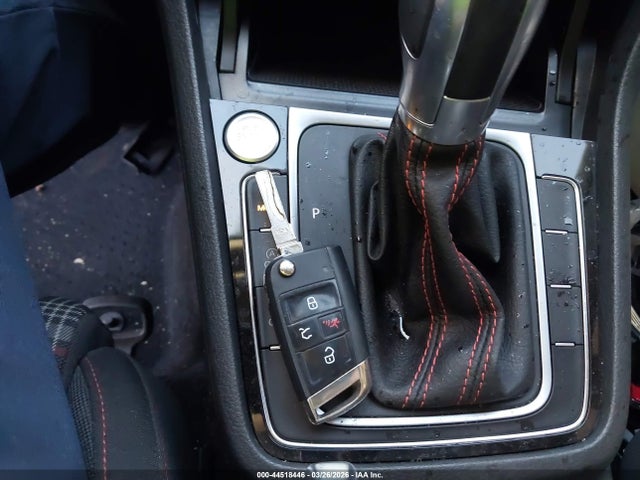 Продаж на аукціоні авто 2018 Volkswagen Golf Gti 2.0t Autobahn/2.0t S/2.0t Se, vin: 3VW447AU0JM265111, номер лоту: 44518446