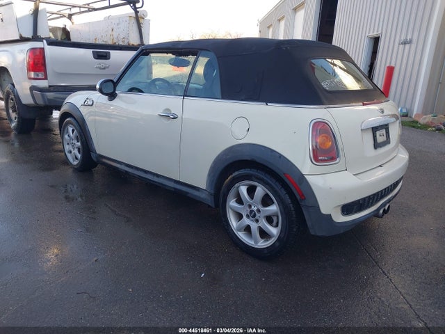 2009 MINI COOPER S WMWMS33589TG89933 Photo 2