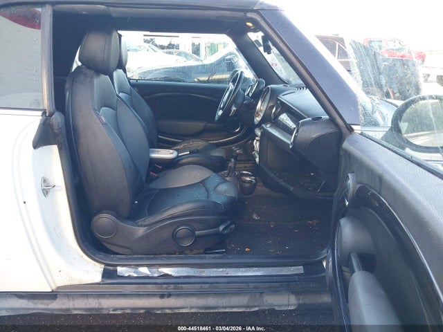 2009 MINI COOPER S WMWMS33589TG89933 Photo 4