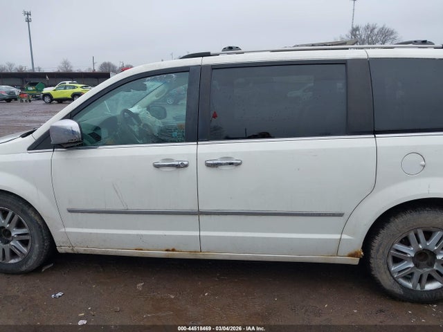Продажа на аукционе авто 2010 Chrysler Town & Country Limited, vin: 2A4RR6DX7AR194356, номер лота: 44518469