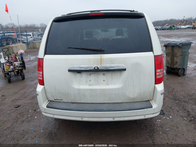 Продажа на аукционе авто 2010 Chrysler Town & Country Limited, vin: 2A4RR6DX7AR194356, номер лота: 44518469