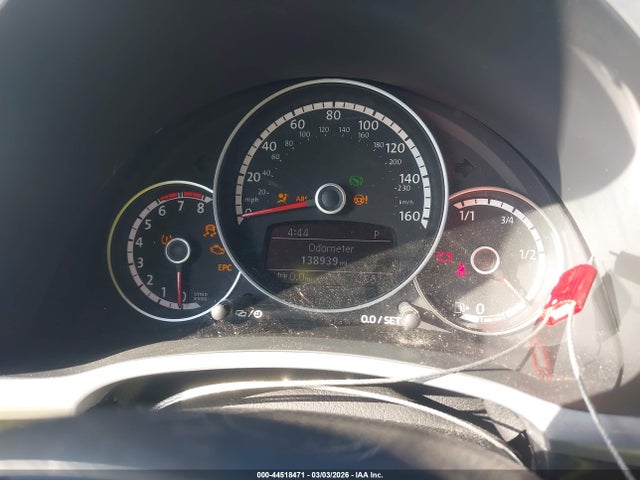 2015 Volkswagen Beetle 1.8t მანქანა იყიდება აუქციონზე, vin: 3VWJ07AT4FM604921, აუქციონის ნომერი: 44518471