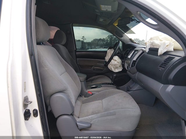 44518487 :رقم المزاد ، 5TETU62NX6Z287353 vin ، 2006 Toyota Tacoma Prerunner V6 مزاد بيع