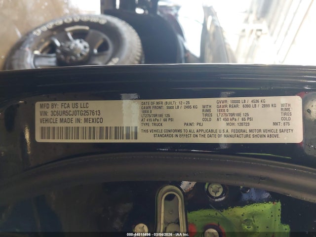 44518496 :رقم المزاد ، 3C6UR5CJ0TG257613 vin ، 2026 Ram 2500 Tradesman  4x4 6'4 Box مزاد بيع