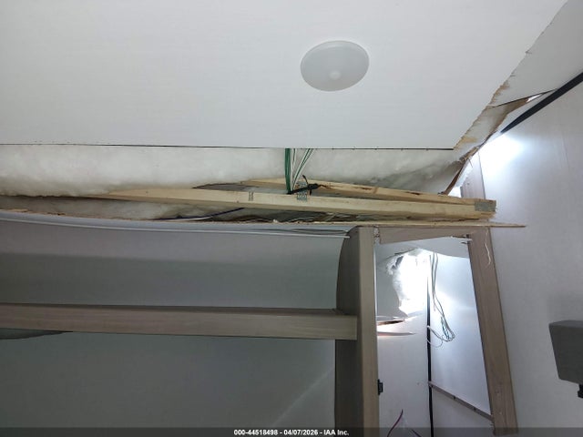 4YDTCMM23SW944881 Keystone Other