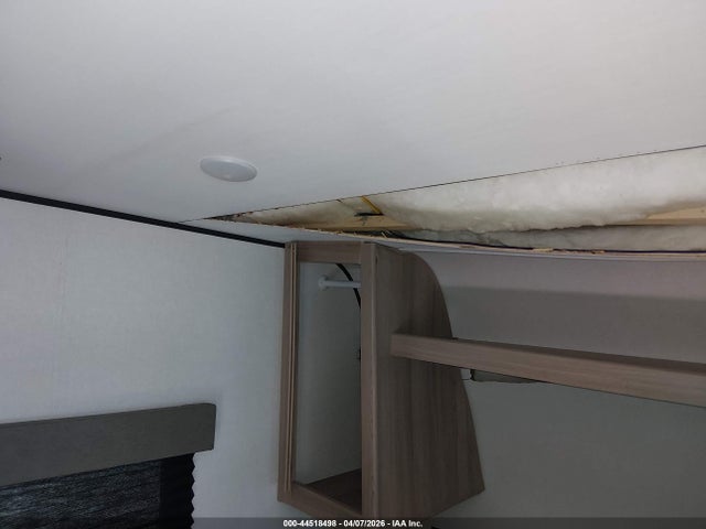 4YDTCMM23SW944881 Keystone Other