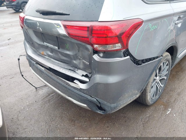 Продажа на аукционе авто 2017 Mitsubishi Outlander Es, vin: JA4AD2A3XHZ061578, номер лота: 44518503