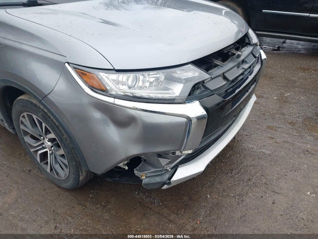 Продажа на аукционе авто 2017 Mitsubishi Outlander Es, vin: JA4AD2A3XHZ061578, номер лота: 44518503