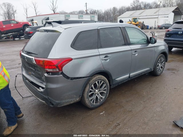 Продажа на аукционе авто 2017 Mitsubishi Outlander Es, vin: JA4AD2A3XHZ061578, номер лота: 44518503