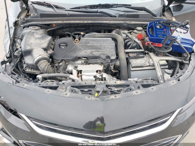 1G1ZD5STXJF193894 Chevrolet MALIBU LT