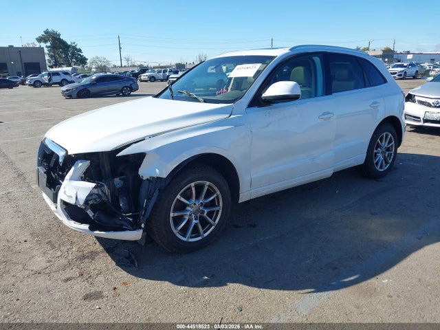 2011 AUDI Q5 WA1LFAFP2BA064733 Photo 1