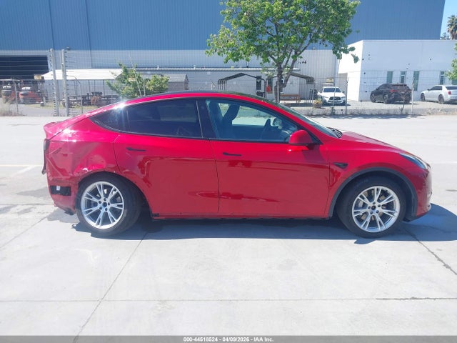 Продаж на аукціоні авто 2021 Tesla Model Y Long Range Dual Motor All-wheel Drive, vin: 5YJYGDEE2MF070794, номер лоту: 44518524