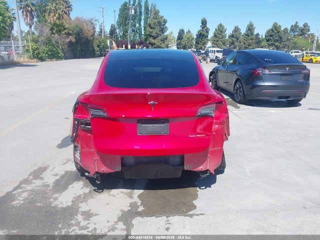 Продаж на аукціоні авто 2021 Tesla Model Y Long Range Dual Motor All-wheel Drive, vin: 5YJYGDEE2MF070794, номер лоту: 44518524