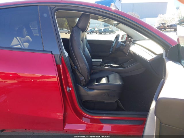 2021 TESLA MODEL Y 5YJYGDEE2MF070794 Photo 4