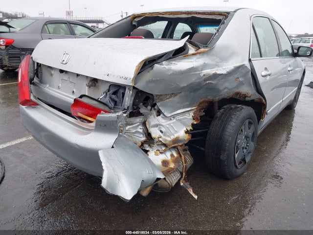 Продажа на аукционе авто 2005 Honda Accord 2.4 Lx, vin: 1HGCM56445A112781, номер лота: 44518534