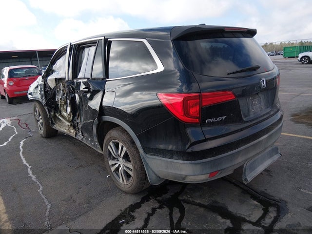 2017 HONDA PILOT 5FNYF5H31HB010966 Photo 2