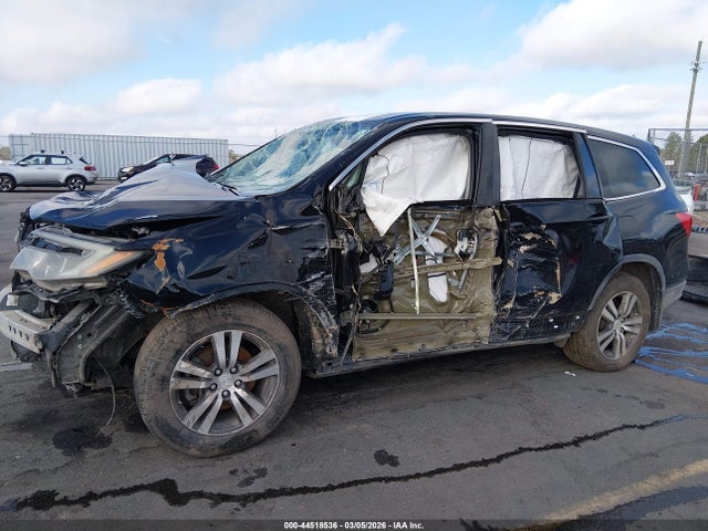 2017 HONDA PILOT 5FNYF5H31HB010966 Photo 5