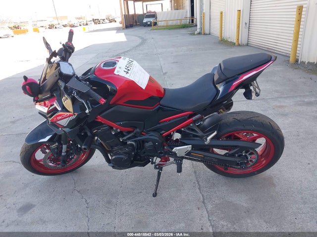 ML5ZRDF14RDA69717 Kawasaki Zr900 F