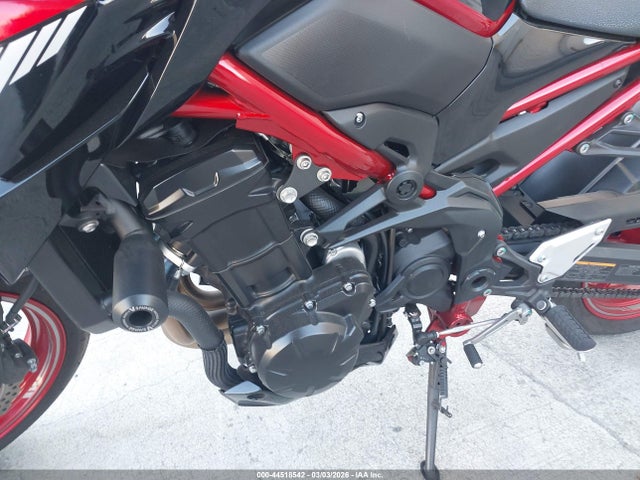 ML5ZRDF14RDA69717 Kawasaki Zr900 F