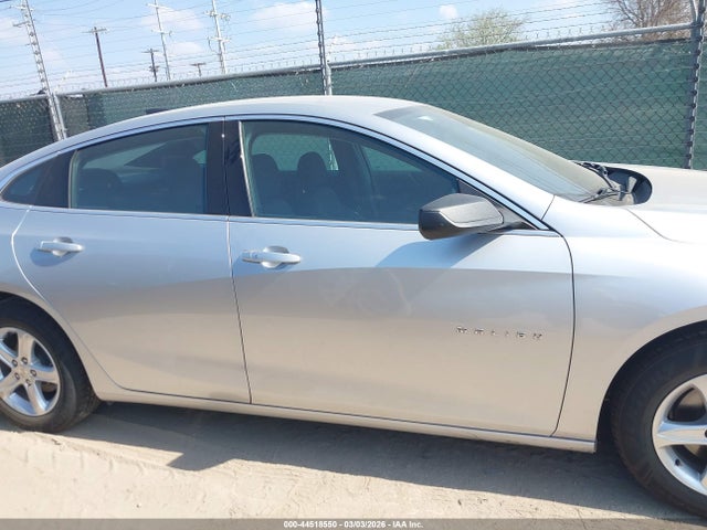 1G1ZC5ST7NF142197 Chevrolet Malibu Fwd 1fl