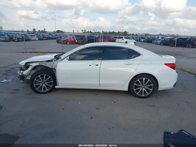 Продаж на аукціоні авто 2018 Acura Tlx, vin: 19UUB2F30JA004202, номер лоту: 44518554