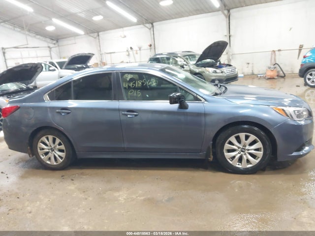 2015 Subaru Legacy 2.5i Premium მანქანა იყიდება აუქციონზე, vin: 4S3BNAC6XF3014446, აუქციონის ნომერი: 44518563