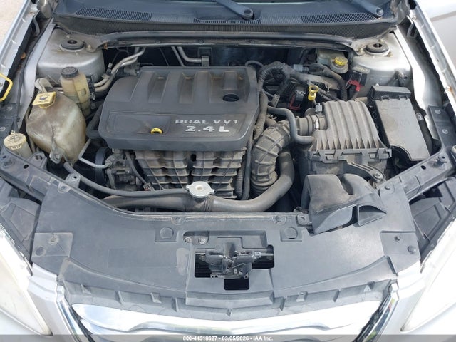 44518627 :رقم المزاد ، 1C3CCBAB2CN138618 vin ، 2012 Chrysler 200 Lx مزاد بيع