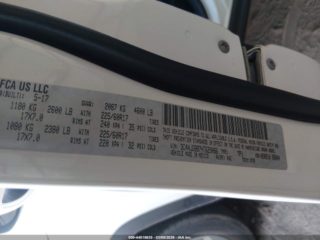3C4NJDBB7HT629066 Jeep New Compass Latitude 4x4