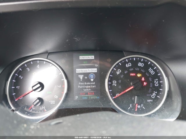 2T3W1RFV8KW028318 Toyota Rav4 Xle