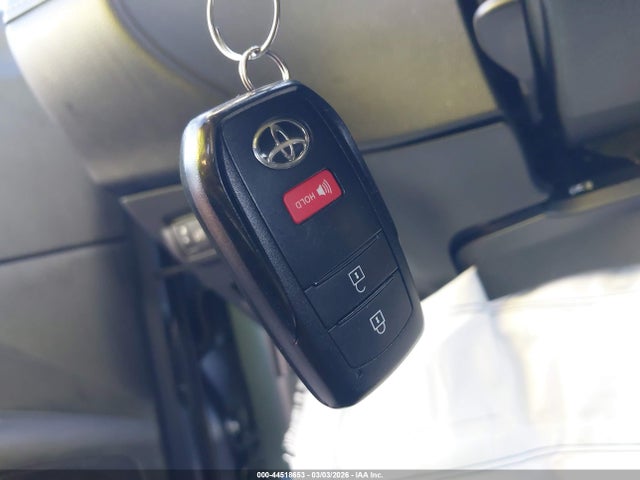 2024 TOYOTA COROLLA CROSS 7MUCAAAG8RV091417 Photo 10