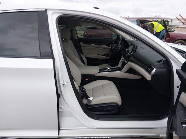 Honda Accord Touring 2022 1HGCV2F98NA006504 Image 5
