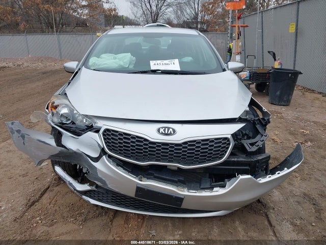 Продажа на аукционе авто 2015 Kia Forte Ex, vin: KNAFX4A85F5305391, номер лота: 44518671