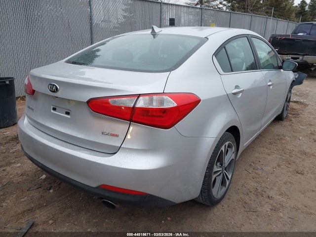 Продажа на аукционе авто 2015 Kia Forte Ex, vin: KNAFX4A85F5305391, номер лота: 44518671