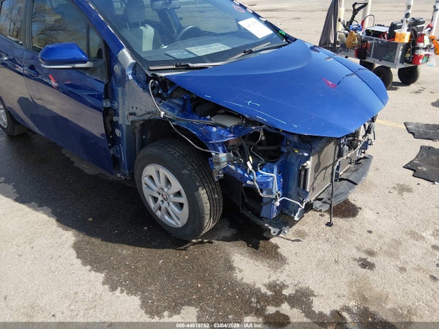 Toyota Prius Two 2016 JTDKBRFU1G3510089 Image 20