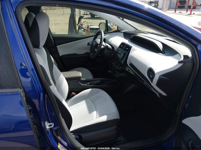 Toyota Prius Two 2016 JTDKBRFU1G3510089 Image 5