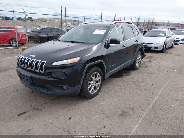 2016 Jeep Cherokee Latitude მანქანა იყიდება აუქციონზე, vin: 1C4PJMCS8GW143463, აუქციონის ნომერი: 44518785