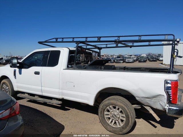 1FT7X2A62KED30060 Ford F-250 Xlt