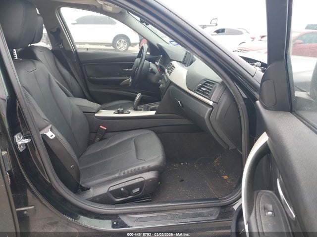 Продажа на аукционе авто 2015 Bmw 320i, vin: WBA3B1C51FK139861, номер лота: 44518792