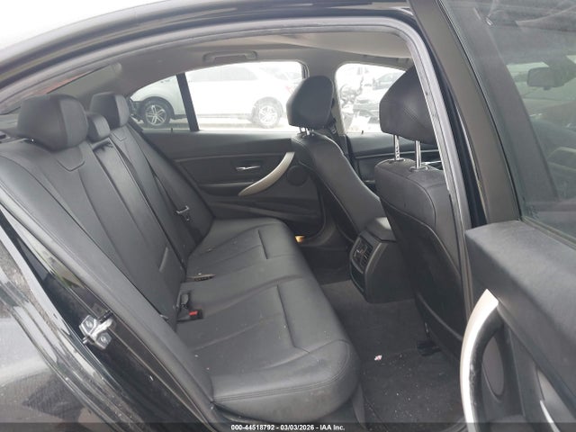 Продажа на аукционе авто 2015 Bmw 320i, vin: WBA3B1C51FK139861, номер лота: 44518792