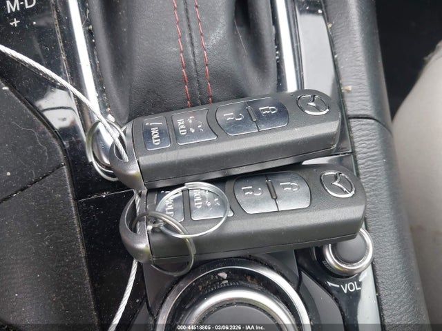 2015 Mazda Mazda3 I Touring მანქანა იყიდება აუქციონზე, vin: 3MZBM1V77FM235748, აუქციონის ნომერი: 44518805