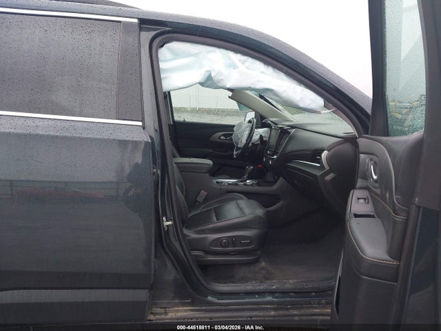 1GNEVHKW9KJ259890 Chevrolet Traverse 3lt