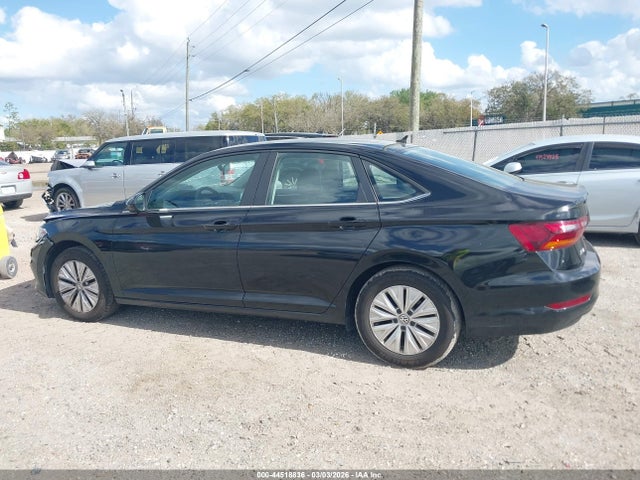 44518836 :رقم المزاد ، 3VWC57BU9KM056250 vin ، 2019 Volkswagen Jetta 1.4t R-line/1.4t S/1.4t Se مزاد بيع