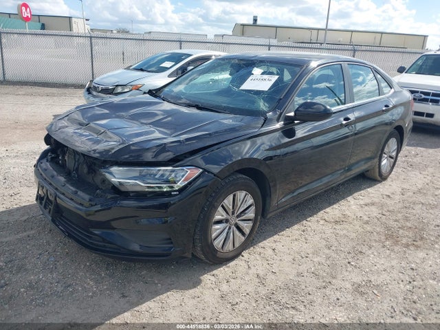 44518836 :رقم المزاد ، 3VWC57BU9KM056250 vin ، 2019 Volkswagen Jetta 1.4t R-line/1.4t S/1.4t Se مزاد بيع