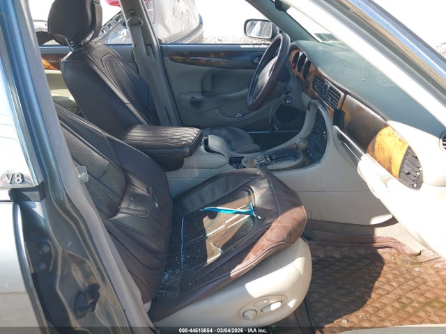2002 JAGUAR XJ8 SAJDA14C72LF47748 Photo 4