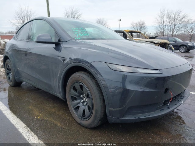 2026 TESLA MODEL Y 7SAYGDEE6TA637300