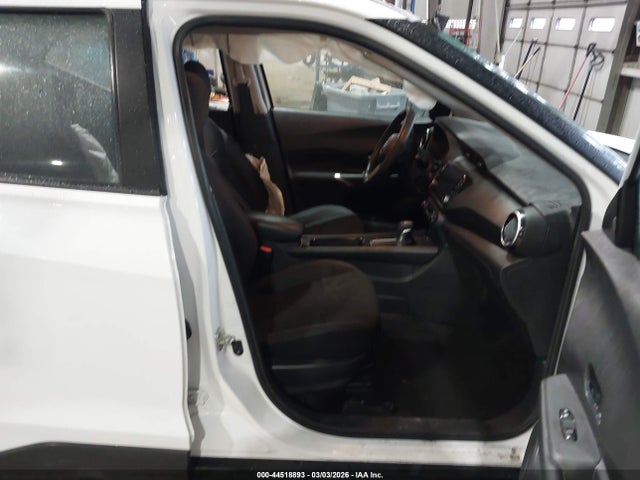3N1CP5CV2ML480857 Nissan Kicks Sv Xtronic Cvt