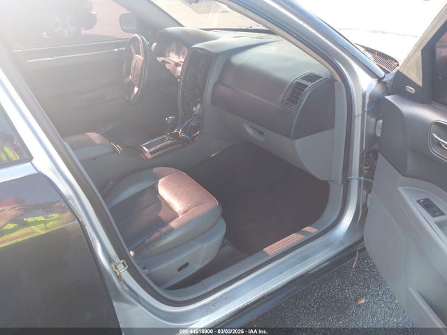 2005 CHRYSLER 300 2C3AA53G65H631317 Photo 4