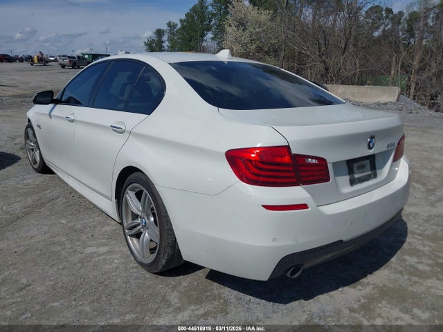 2016 BMW 535I WBA5B1C56GG130893 Photo 2